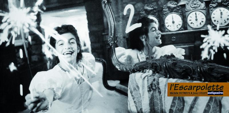Les 15 ans de la galerie l'Escarpolette - Voeux 2000 avec Flore, aujourd'hui étudiante en Histoire de l'Art.